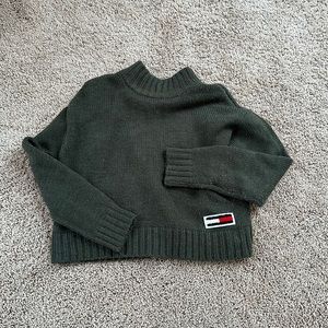 Tommy Hilfiger jeans xs turtle neck sweater top hunter green